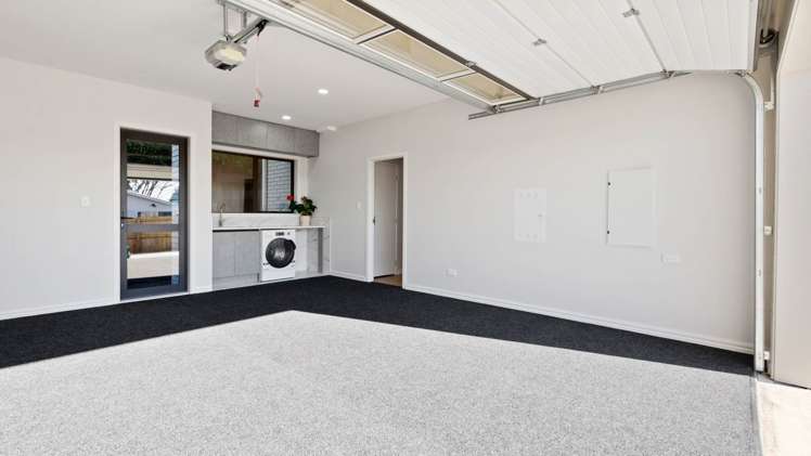 17a Ussher Place Pakuranga Heights_27