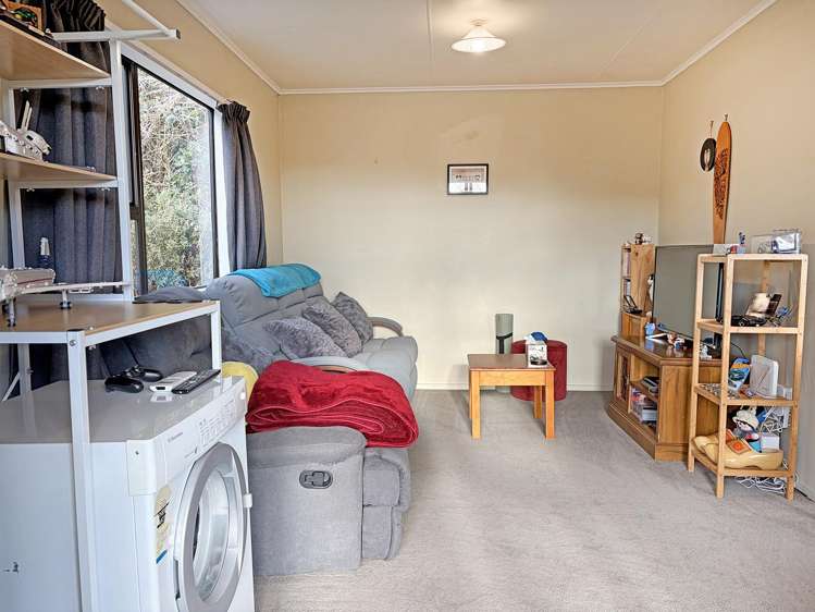 32 Kirkland Street Green Island_28