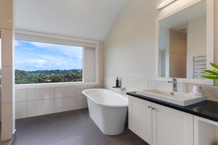 20 Stevensons Crescent Albany Heights_23