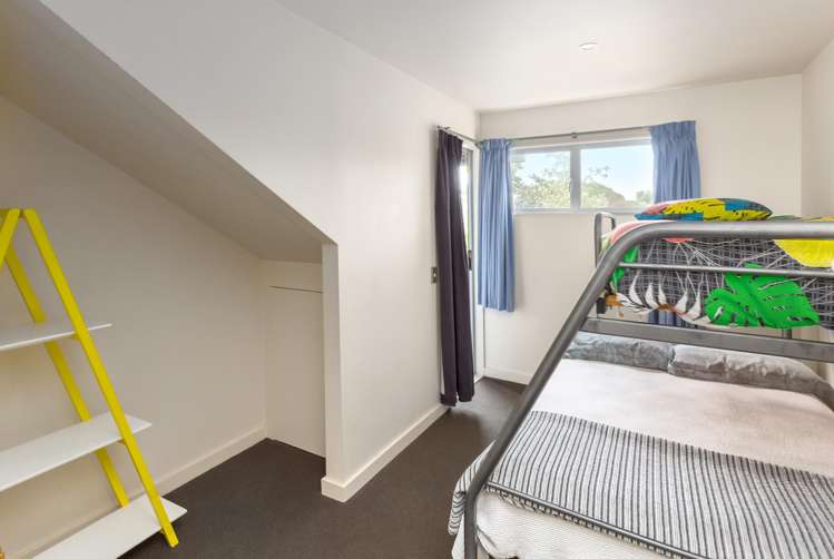 11 Nunu Drive Flat Point_21