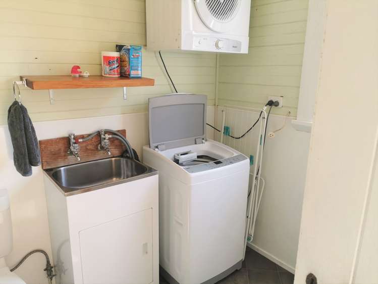 2083 State highway 2 Pukehina_9