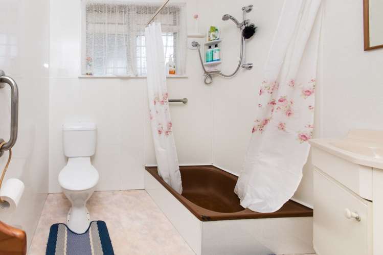 32 Te Koa Road Panmure_11