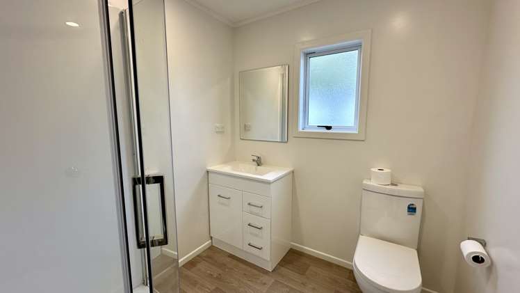 22 Airdrie Road Ranui_8