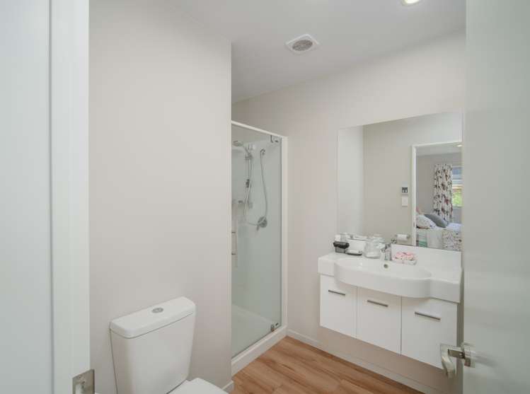 21 Farnborough Way Rolleston_6