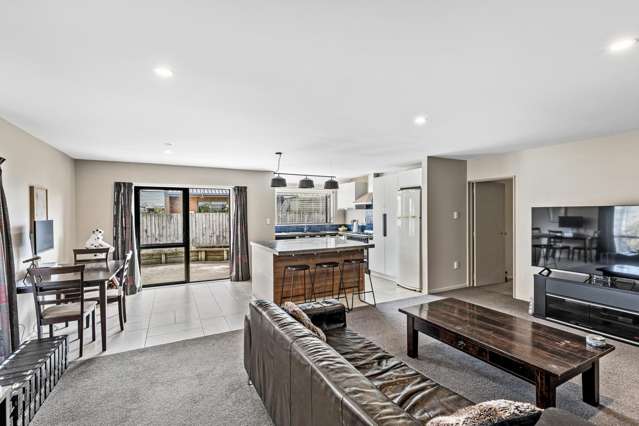 21 Dufek Crescent Wigram_1