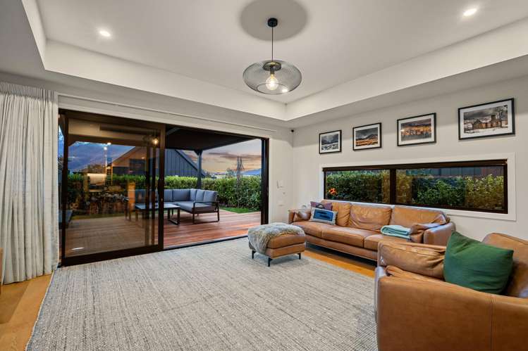 28 McAdam Drive Jacks Point_7