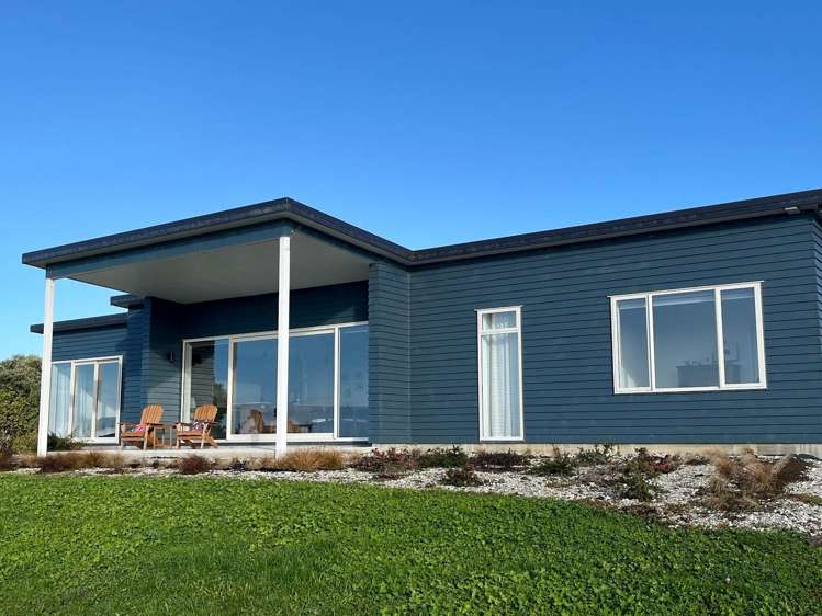 845A East Coast Road Kaiaua_1
