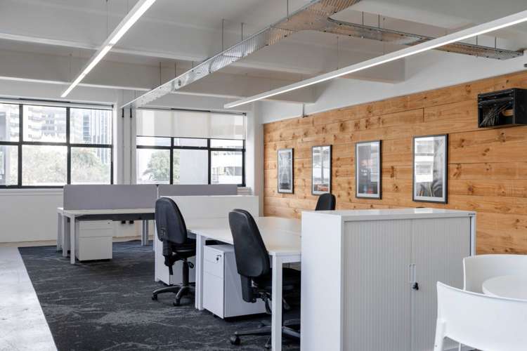 16-22 Anzac Avenue City Centre_1