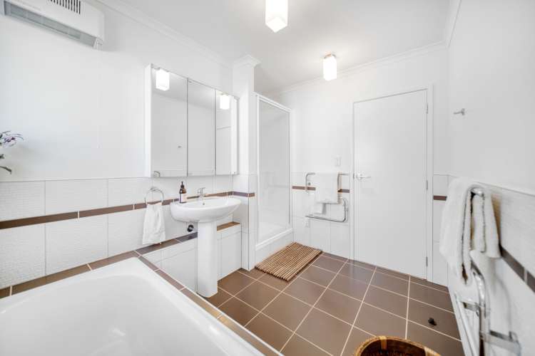 35 Luton Avenue Sunnyhills_10