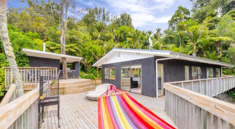 179 Woodlands Park Road Titirangi_14