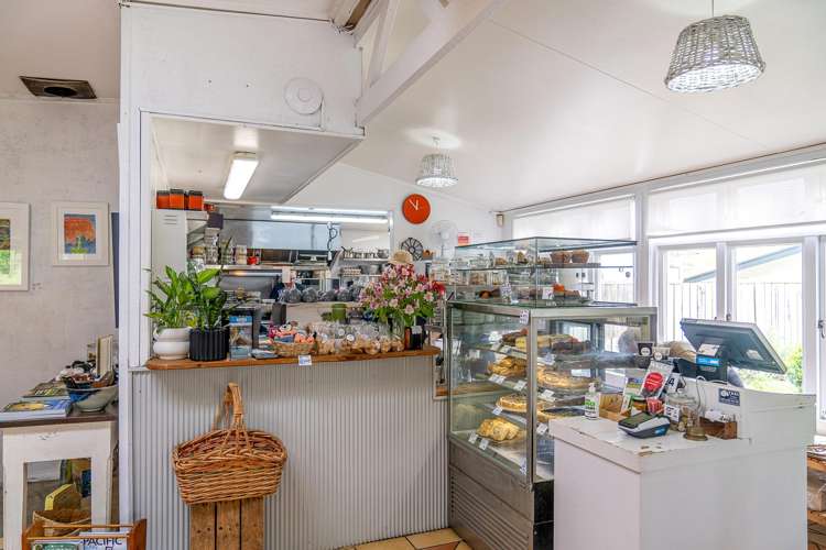 895 Tairua Whitianga Road, SH25 Whenuakite_40