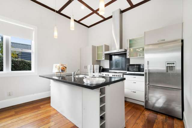 83 Orakei Road Remuera_4
