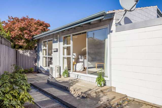 Private & Sunny - Two Bedrooms In Prime Location!