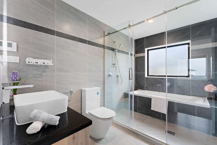 7 Lawson Creek Street Massey_14