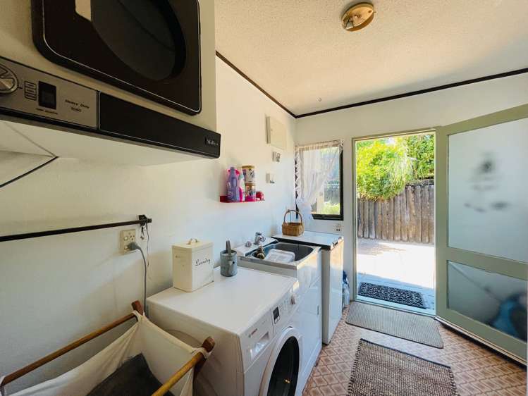 87 Princess Road Bellevue_17