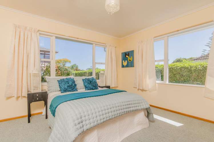 90 Gloria Avenue Te Atatu Peninsula_6