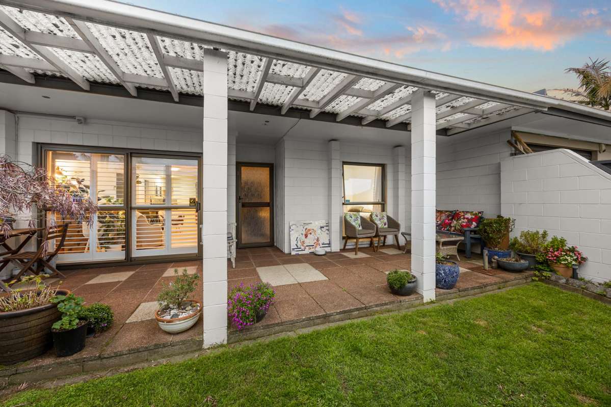 2/22 Harding Avenue_0