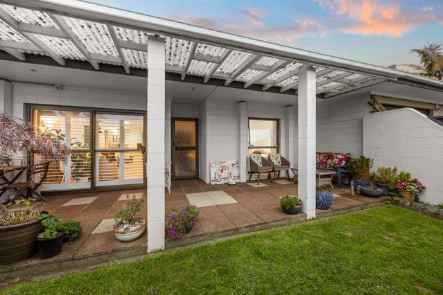 Owners Upsizing - Must Be Sold!