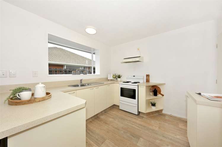 2/405 Halswell Road Halswell_8