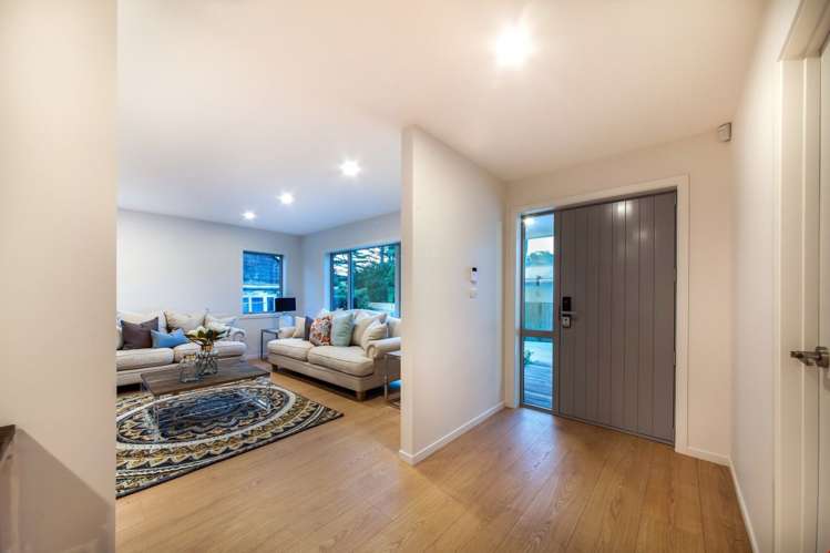 18 Lorraine Avenue Mount Albert_7