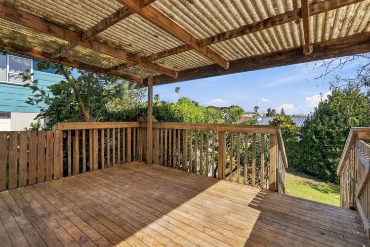 25 Puriri Street Helensville_24