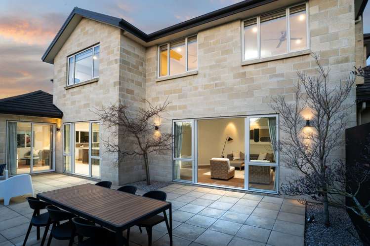 3 Leabridge Mews Harewood_22