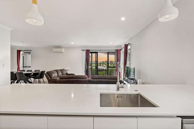 1/33 Nugget Avenue Hobsonville_3