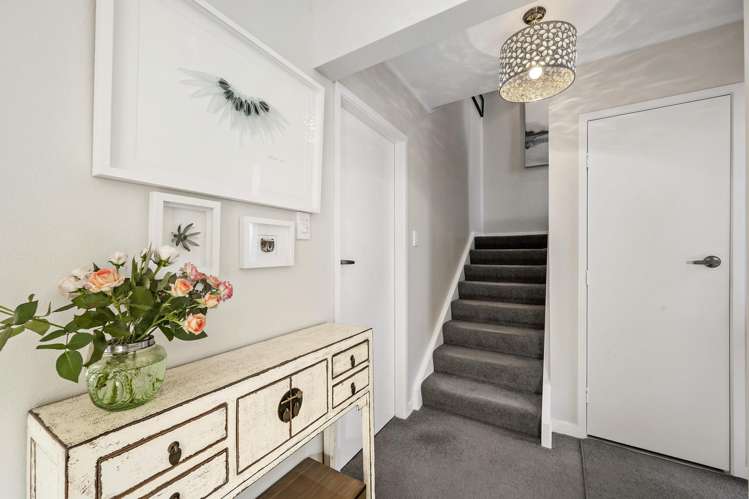 9/354 Muritai Road Eastbourne_6