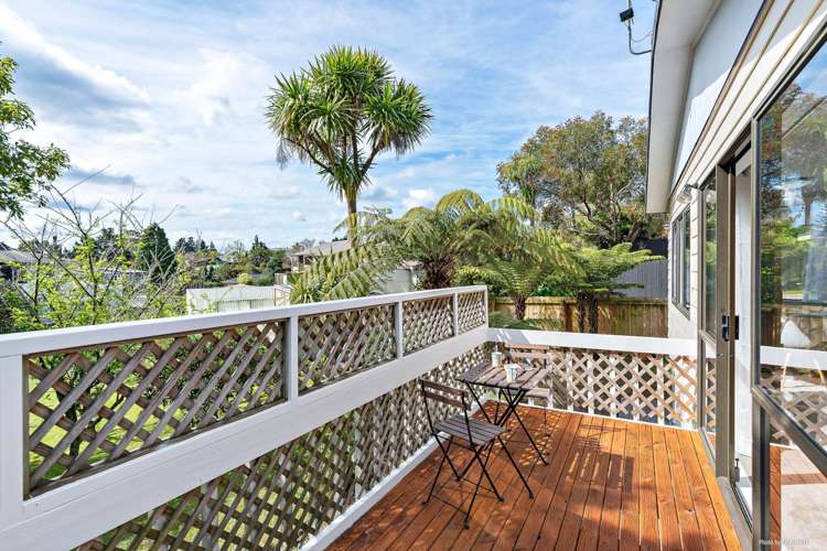 2/11 Taipari Road Te Atatu Peninsula_5