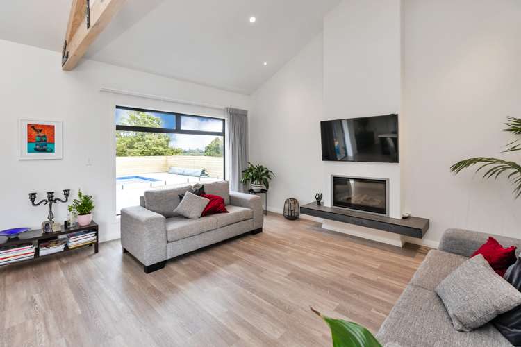 108 Karanui Road Kamo_9