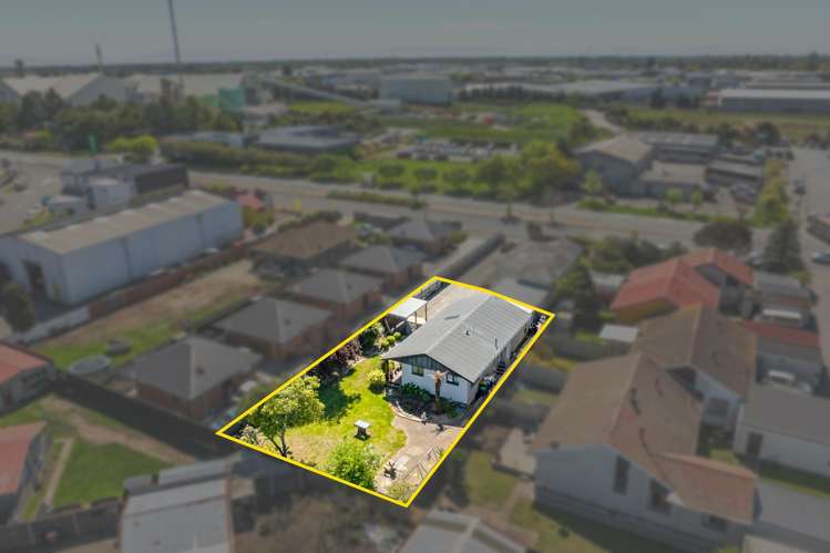 2/291 Main South Road Hornby_17