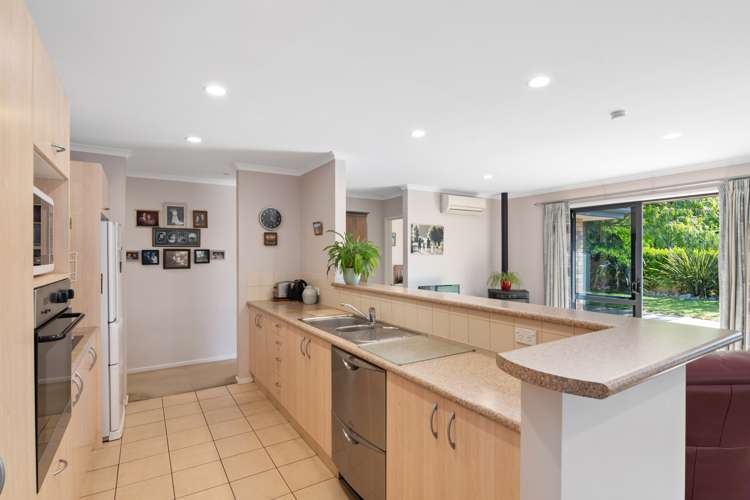 9a Angus Place Wakefield_14