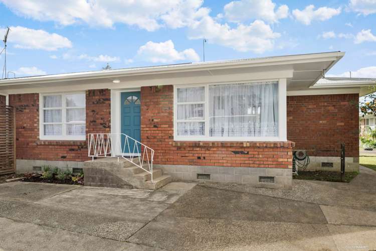 2/24 Evelyn Place_0