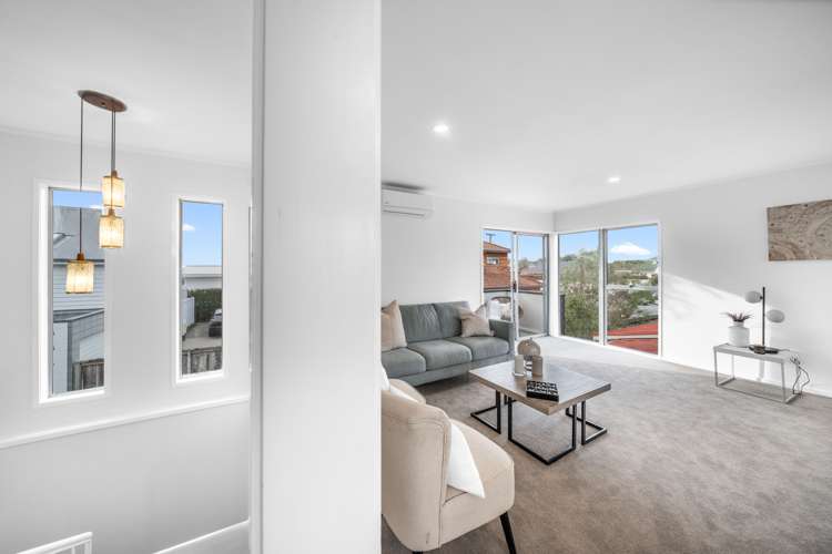 2/65 Long Drive Saint Heliers_17