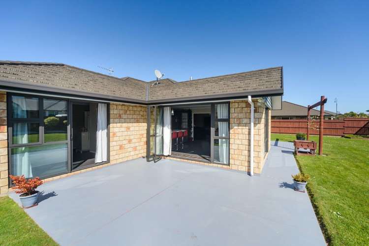 2A Galea Grove Kelvin Grove_5