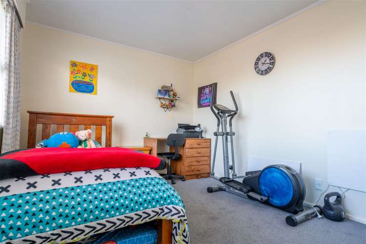 97 Andrew Street Marchwiel_14