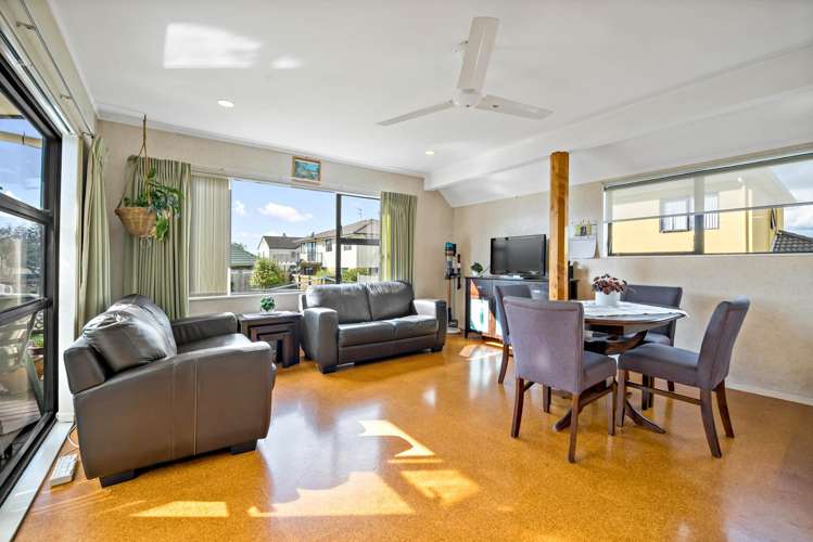 12 Nadine Place Mangere Bridge_6