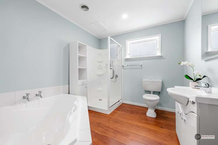 79 Glen Road Stokes Valley_13