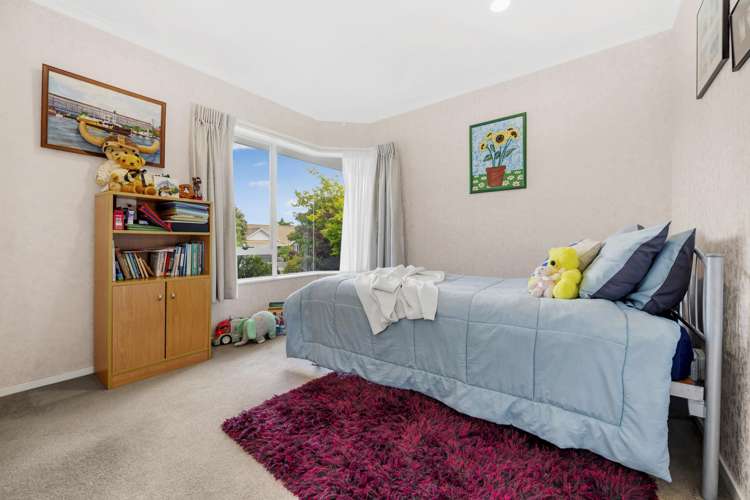 6 Bampton Rise Northpark_26