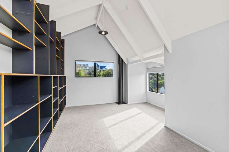 2 Ranui Crescent Diamond Harbour_15