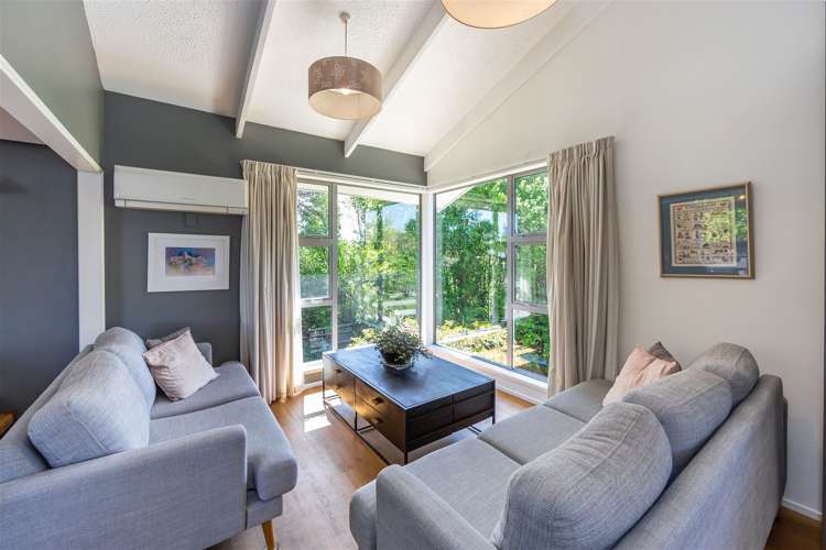 8 Bidwell Place Hillmorton_13