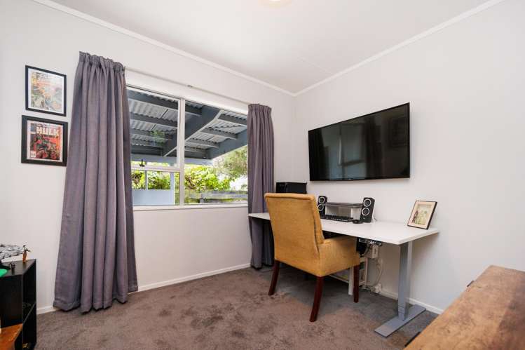 27 Ferndale Place Feilding_8