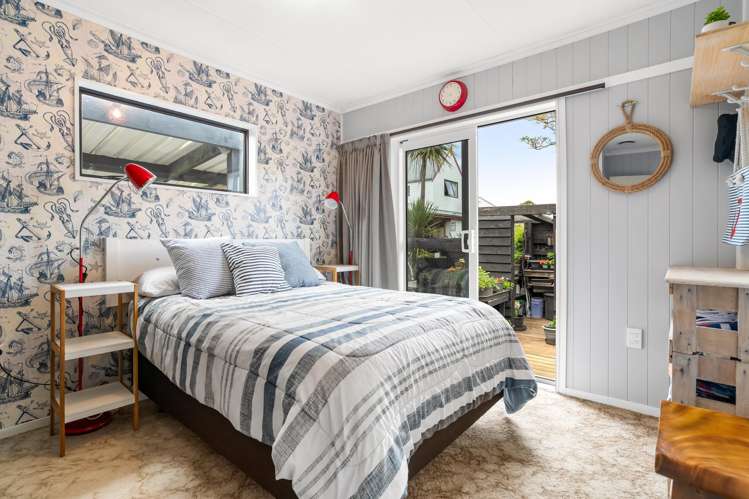 208 Port Road Whangamata_16