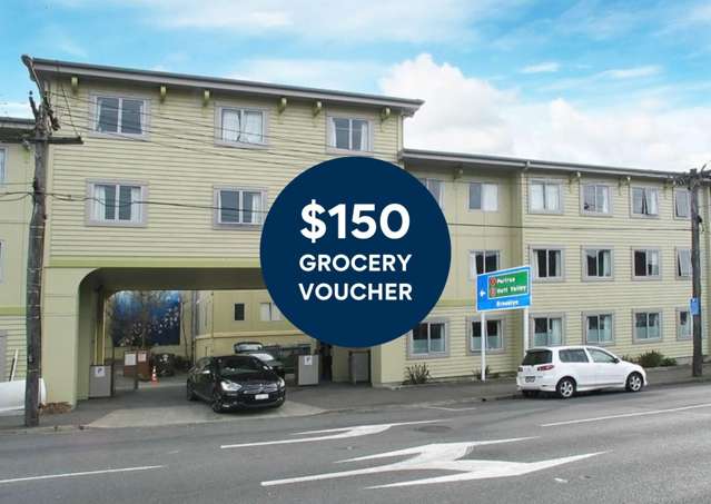 Furnished studio in Mt Cook