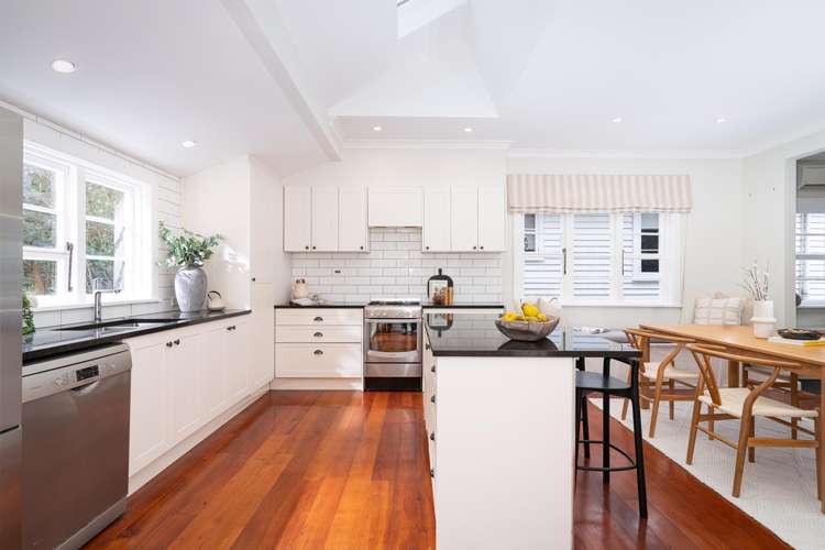 10 Hathaway Avenue Karori_4