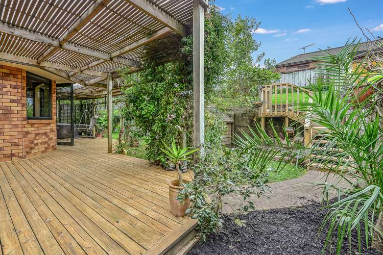 18 Limousin Place Grandview Heights_24