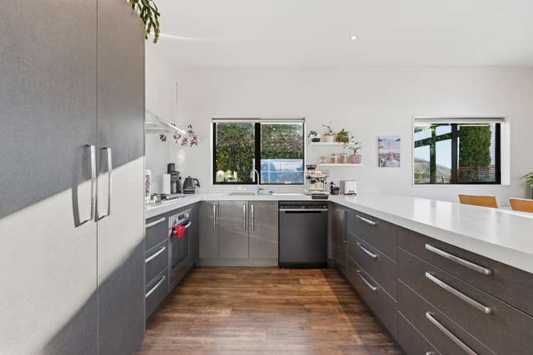 1 Witley Lane Lower Shotover_18