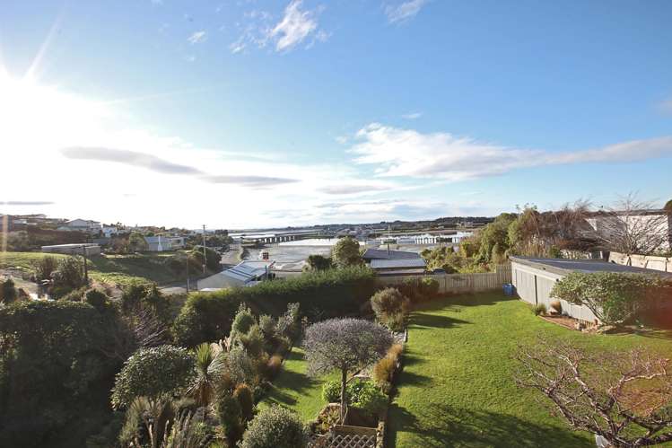 7 Brook Street (5&7) Riverton_26