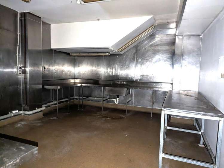 Part Level 1 and 2/187 Victoria Street Te Aro_7