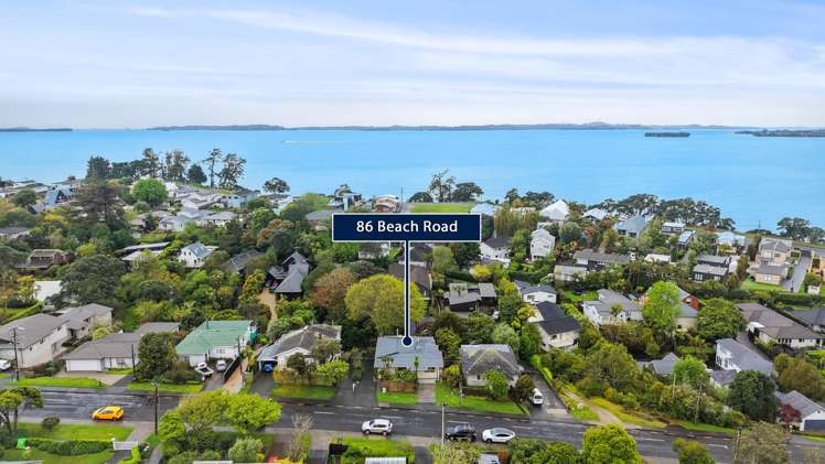 86 Beach Road Mellons Bay_29